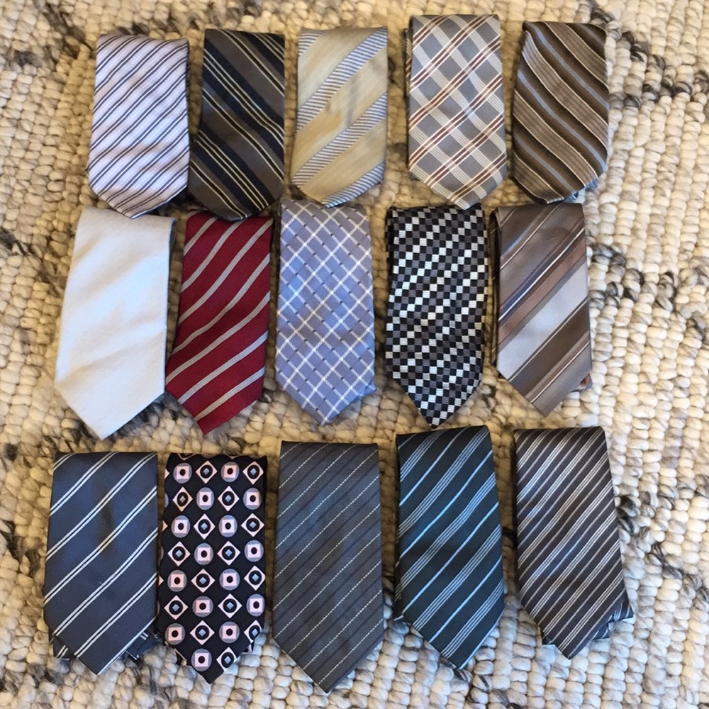 Men’s ties (15 PCS).